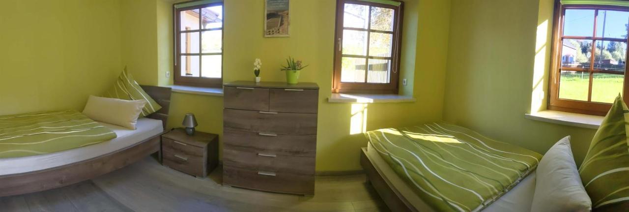 Ferienwohnung Aus-Zeit Auf Dem Lande Bad Gottleuba Eksteriør bilde