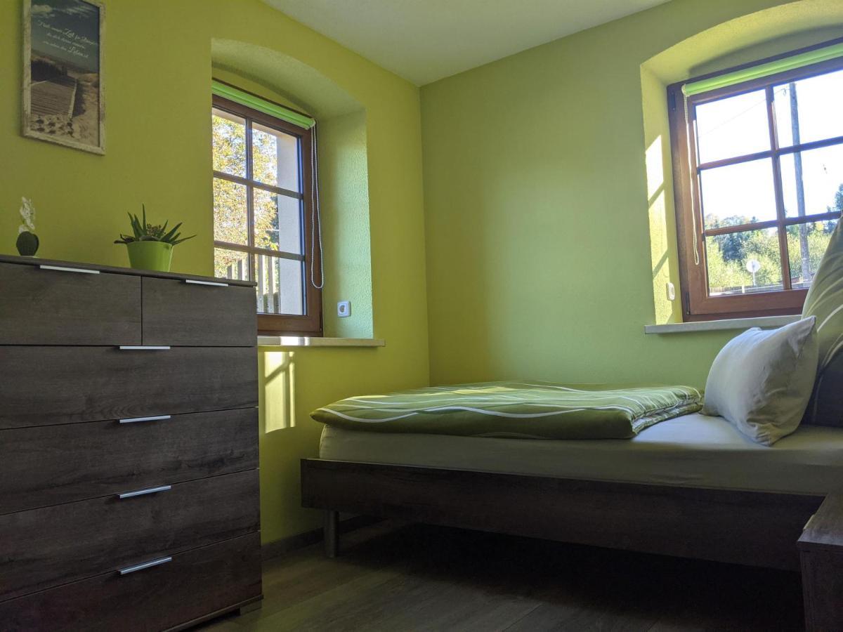 Ferienwohnung Aus-Zeit Auf Dem Lande Bad Gottleuba Eksteriør bilde