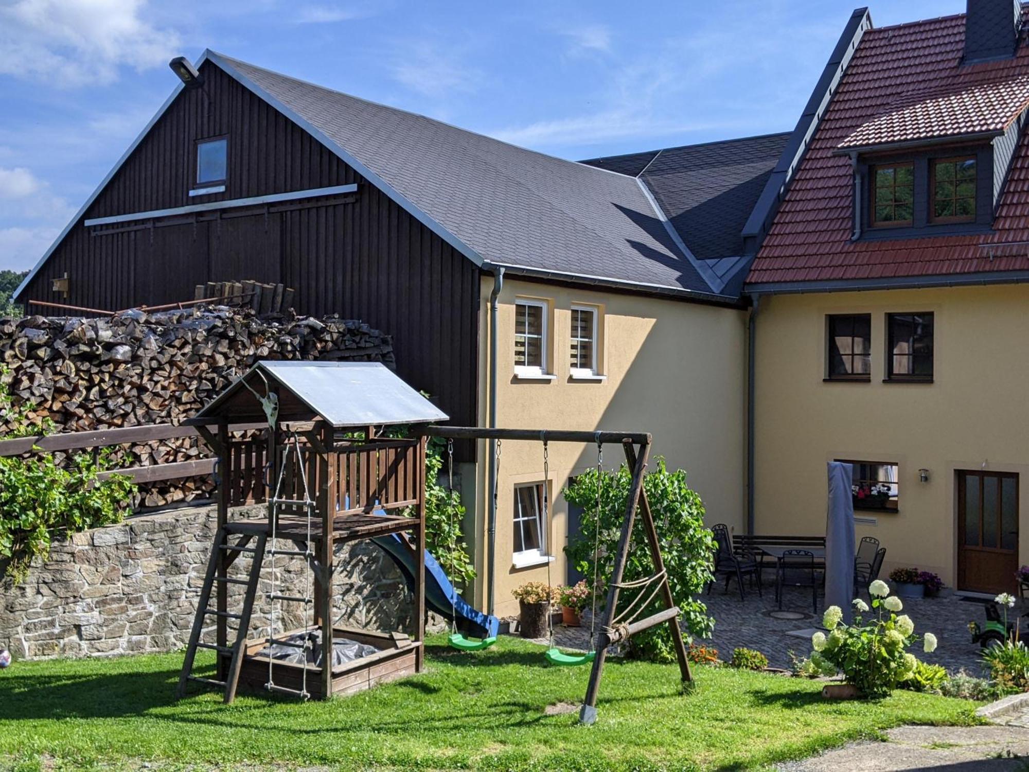 Ferienwohnung Aus-Zeit Auf Dem Lande Bad Gottleuba Eksteriør bilde